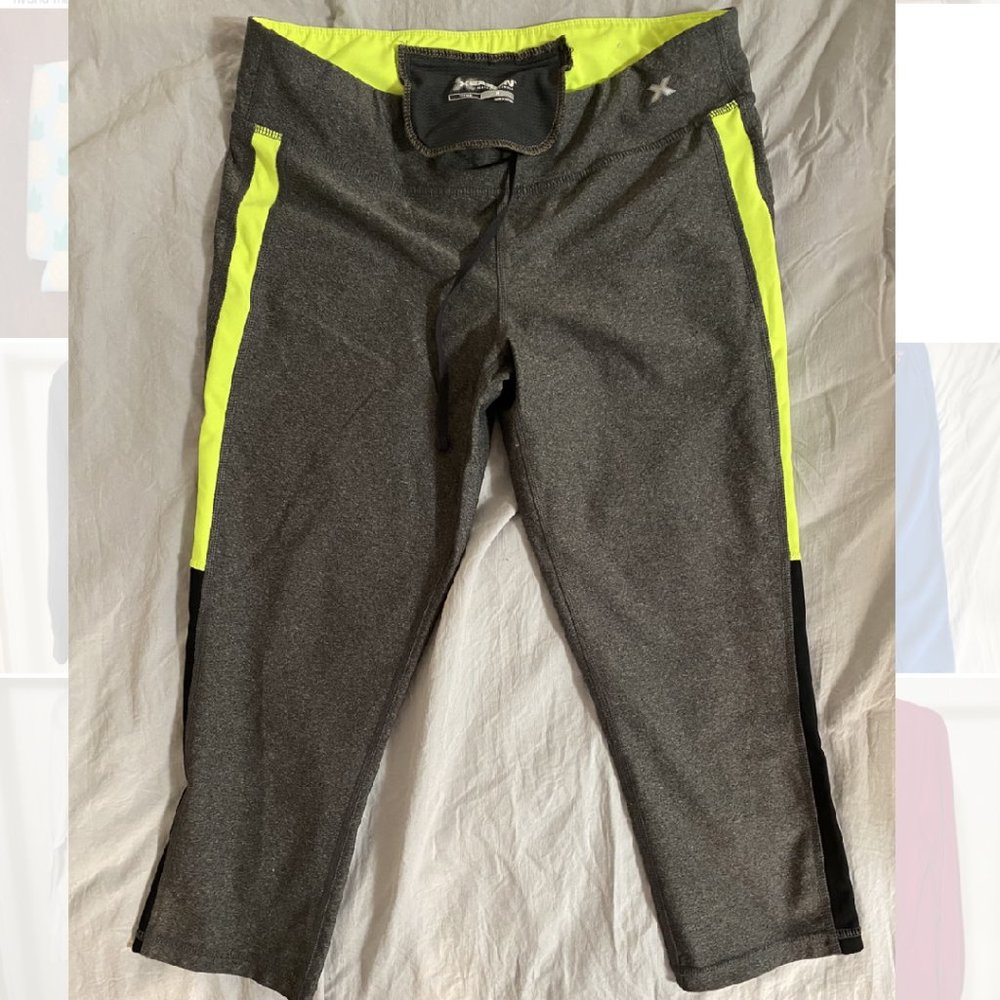 Capri work out leggings